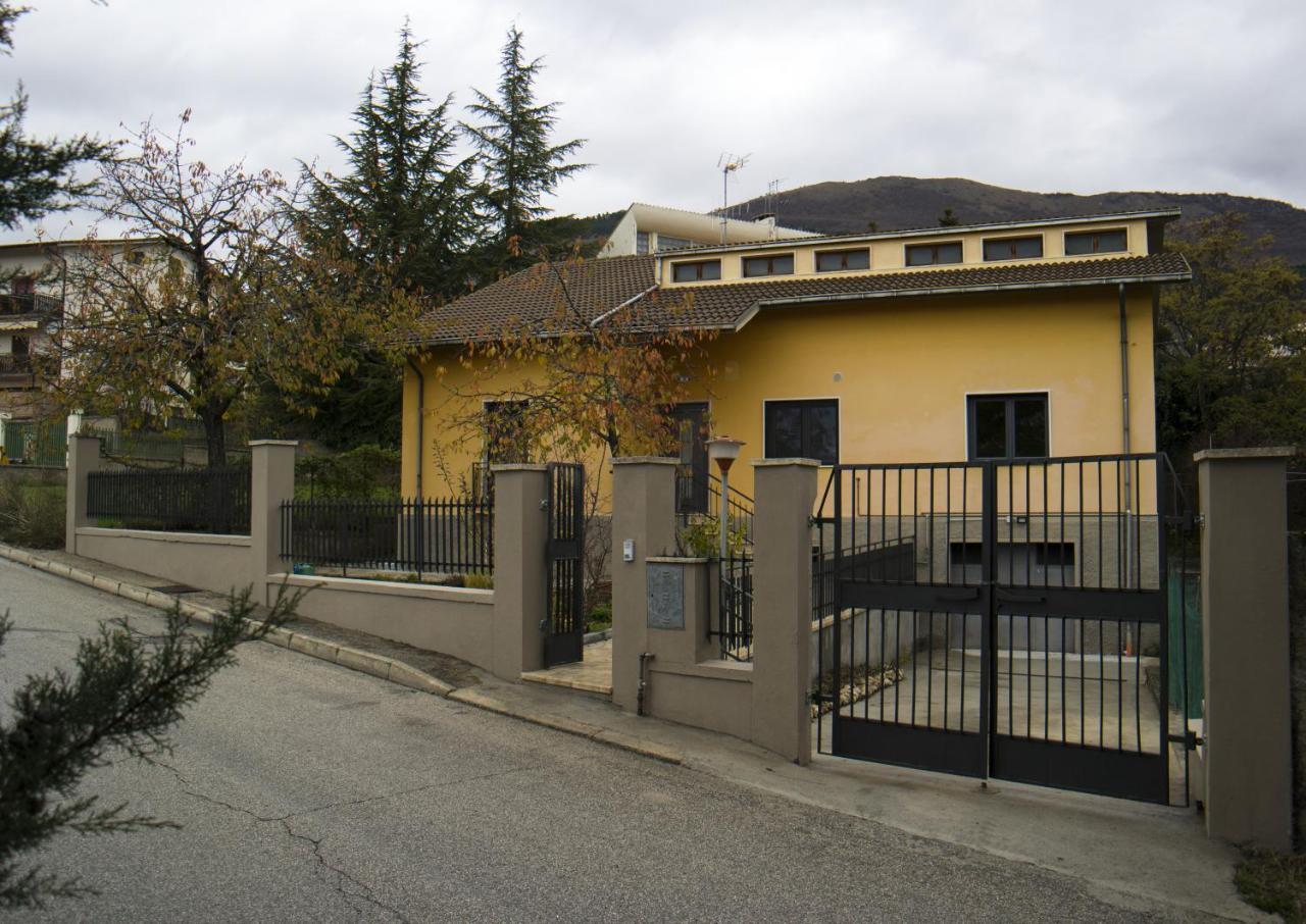 B&B A Casa Di Emy Barisciano Eksteriør billede